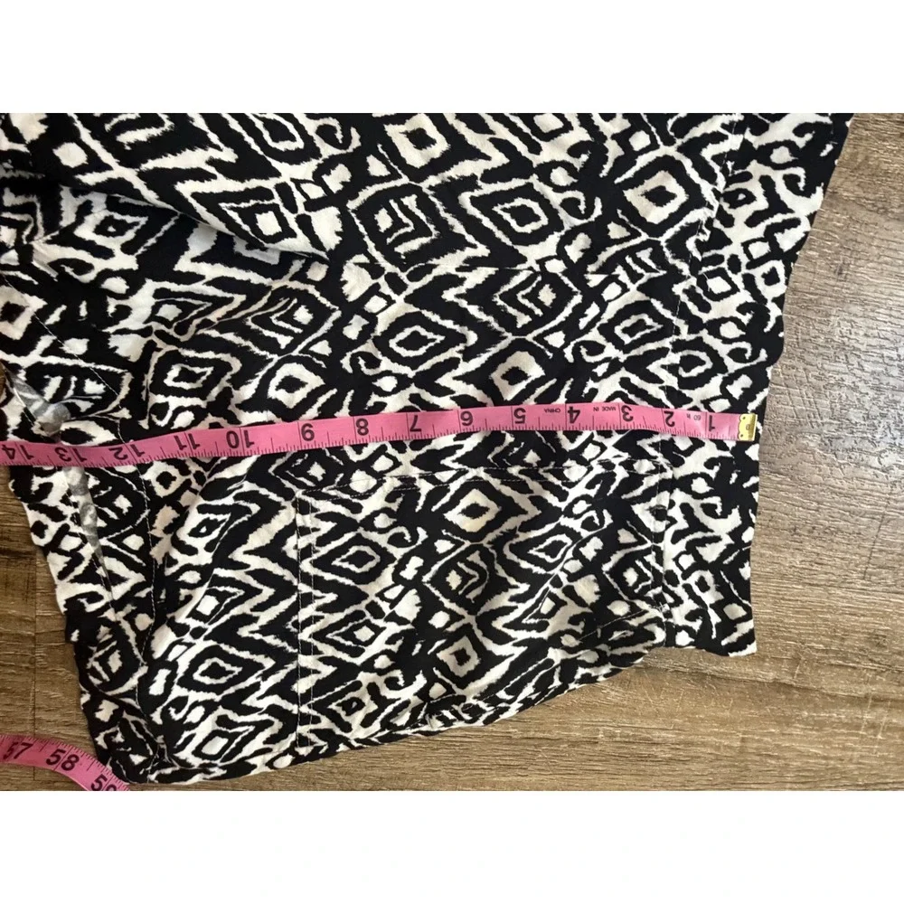 Wildfox Womens Black White Geometric Ikat Diamond Rayon Shorts Size L High Waist